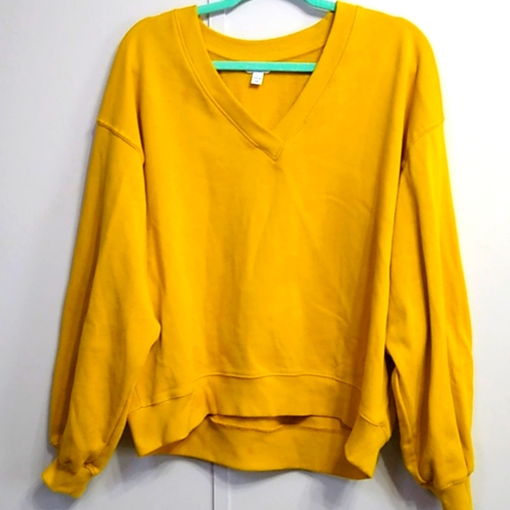 Time and Tru women's L mustard sweater.